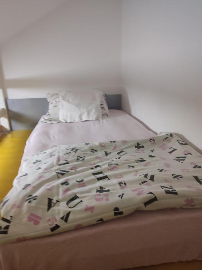 Green Point Apartments Dusanovac Δωμάτιο φωτογραφία